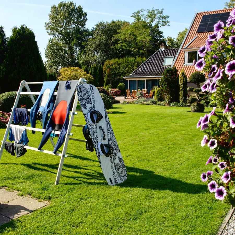 Vakantiehuis Het Voorhuis Op Landgoed Koepeltjesplaats Gaast Exterior photo